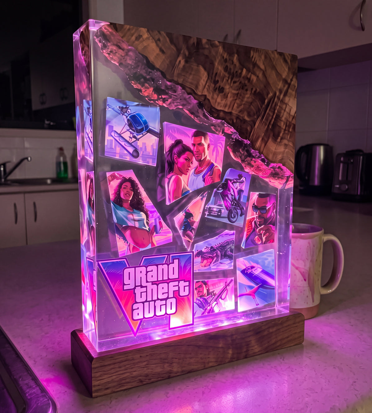 Santos VI LED resin lamp, The Cover design, lit in a dark room